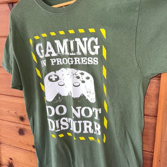 Gaming in Progress Army Green Shirt Large - Picture 2 of 4